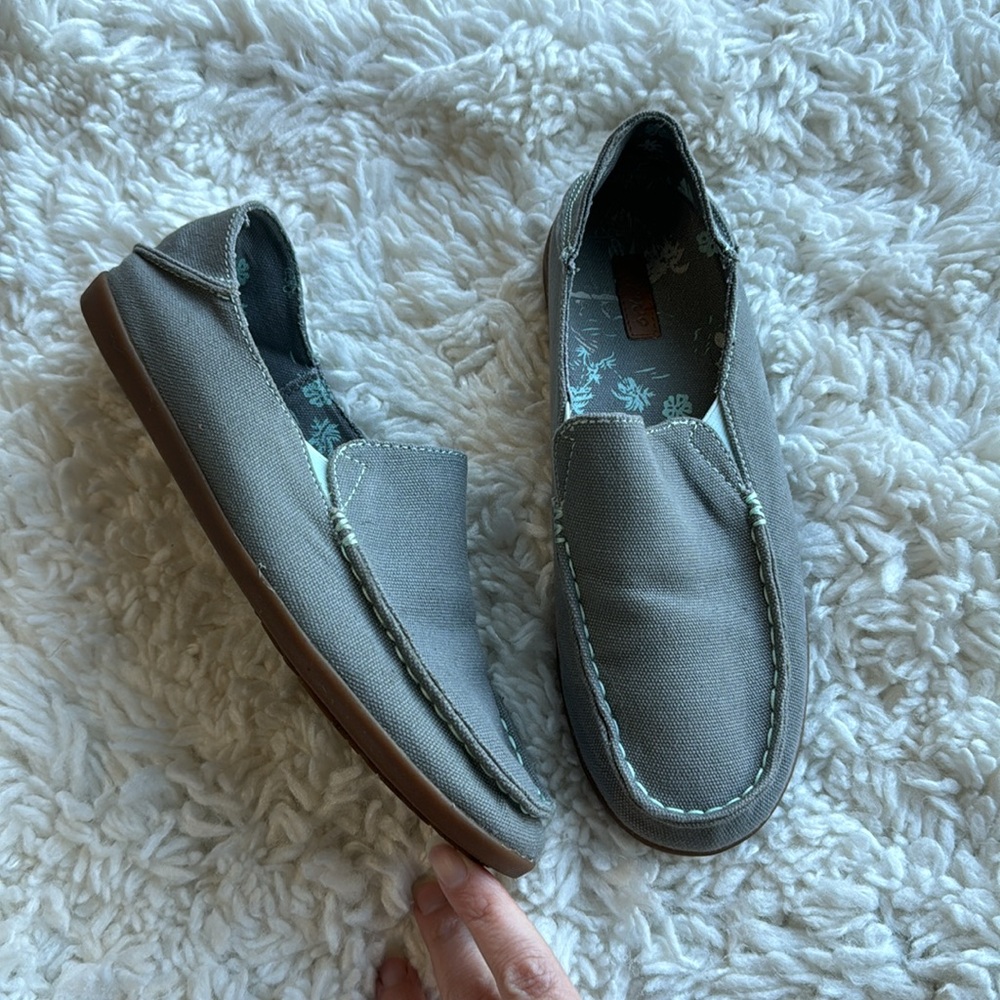Olukai Nohea Canvas‎ Slip Ons